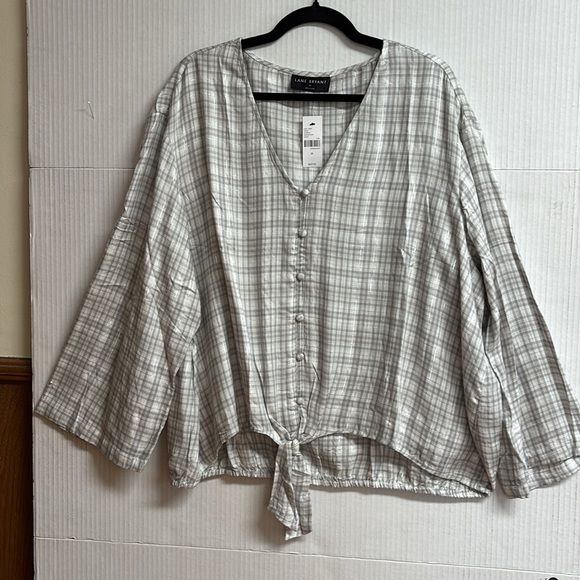 Lane Bryant Gray Plaid Women's Top.  Silver Colored Thread Throughout Size 20. - Picture 13 of 13